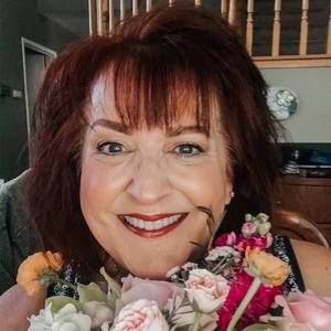 Meet your Posher, Cathy